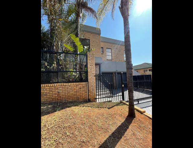 4 BEDROOM HOUSE SOLD IN MONTANA PARK